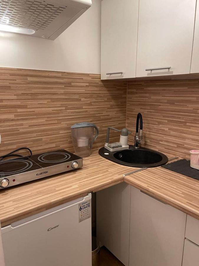 Maly Apartament Z Kuchnia I Lazienka Apartment ชเตชชิน ภายนอก รูปภาพ
